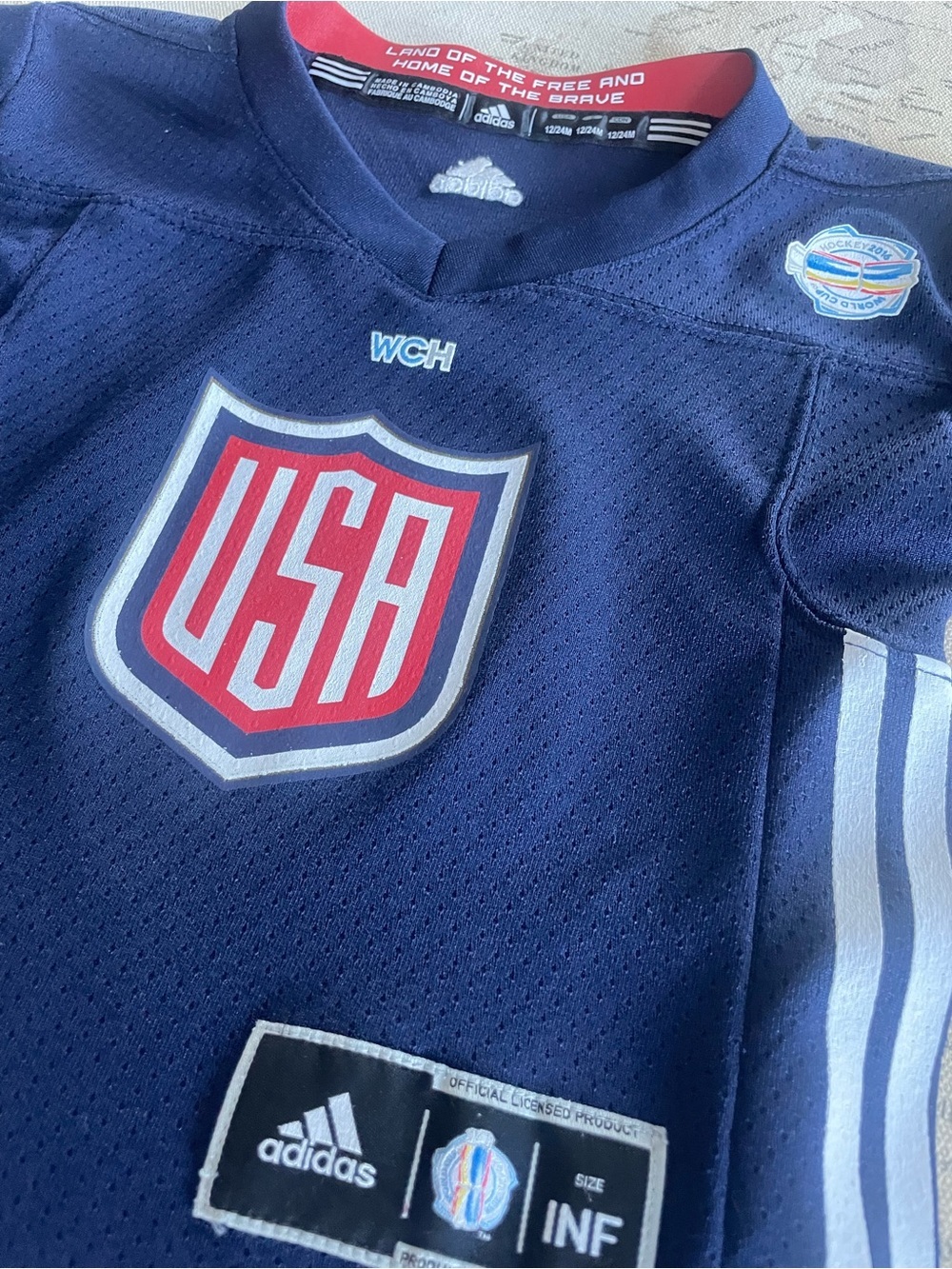 Adidas 2016 USA World Cup
Hockey Jersey Kids Size 12-18Mo